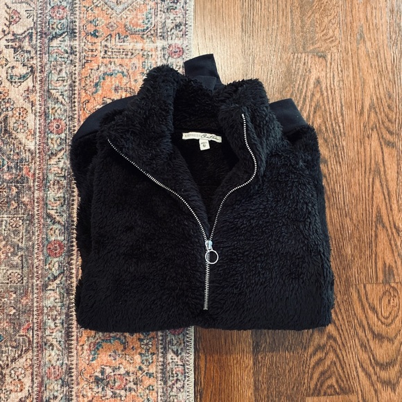 EXPRESS Fleece Quarterzip Sweatshirt - Picture 2 of 3